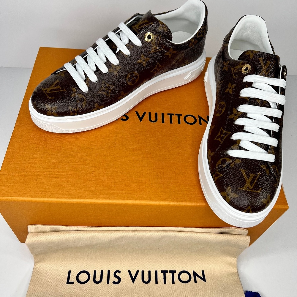 Louis Vuitton Time Out Sneaker